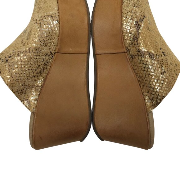Chocolat Blu Yiona Peep Toe Wedge Sandal Womens 6 Gold Snakeskin Print Platform - Picture 14 of 16